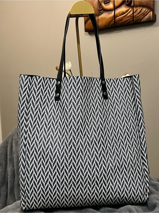 Krole Handbags - Krole Black Leather Reversible Tote Bag EUC retail $245